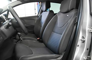 Voertuigafbeelding 10