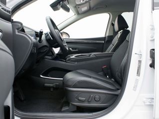 Voertuigafbeelding 14