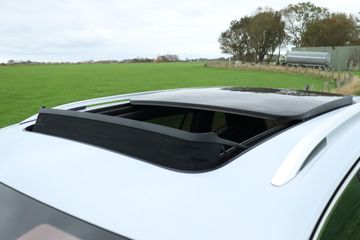 Voertuigafbeelding 12