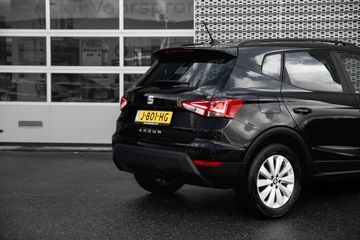 Voertuigafbeelding 6