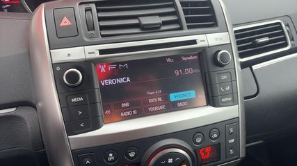 Voertuigafbeelding 8