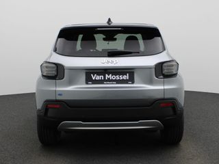 Voertuigafbeelding 4