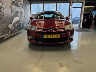 Voertuigafbeelding 2