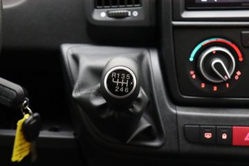 Voertuigafbeelding 28