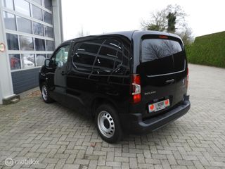 Voertuigafbeelding 7