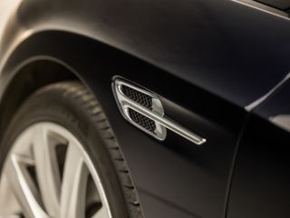 Voertuigafbeelding 44