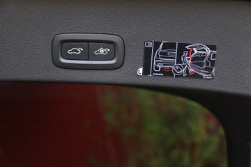 Voertuigafbeelding 8