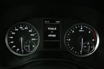 Voertuigafbeelding 11