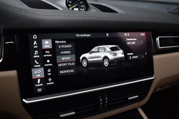 Voertuigafbeelding 13