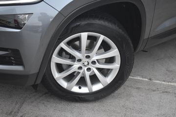 Voertuigafbeelding 4