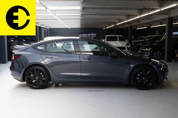 Voertuigafbeelding 14