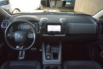 Voertuigafbeelding 8