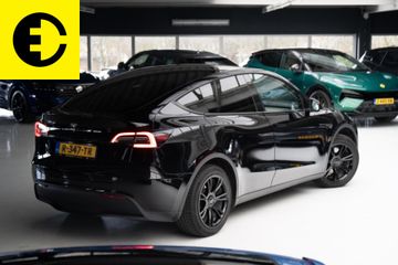 Voertuigafbeelding 12