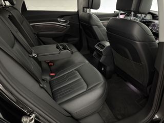 Voertuigafbeelding 48