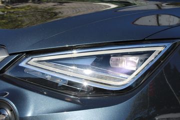 Voertuigafbeelding 6