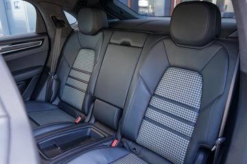 Voertuigafbeelding 52