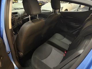 Voertuigafbeelding 13