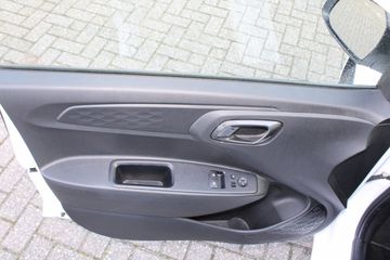 Voertuigafbeelding 7