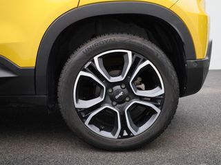 Voertuigafbeelding 12