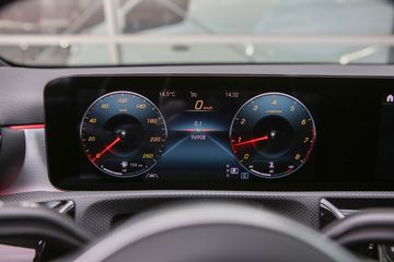 Voertuigafbeelding 13