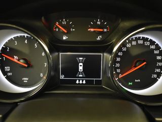 Voertuigafbeelding 12