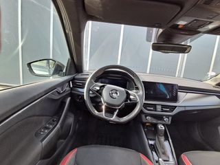 Voertuigafbeelding 8