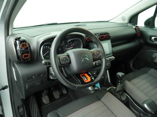 Voertuigafbeelding 16