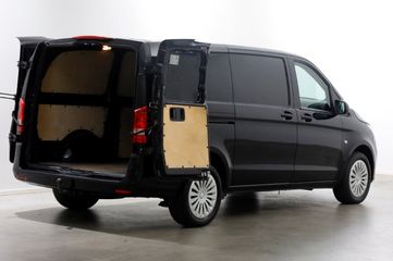 Voertuigafbeelding 11