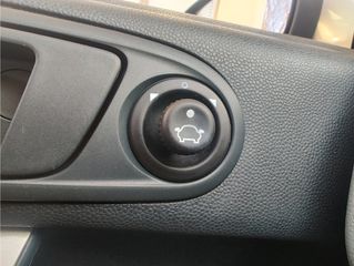 Voertuigafbeelding 21