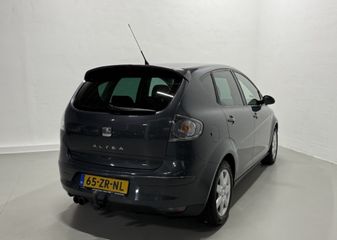 Voertuigafbeelding 6