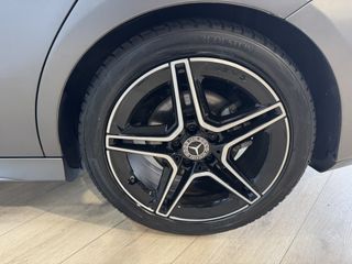 Voertuigafbeelding 42