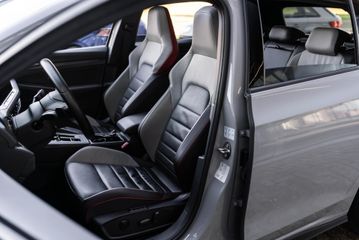 Voertuigafbeelding 21