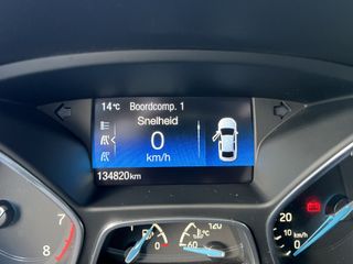 Voertuigafbeelding 12