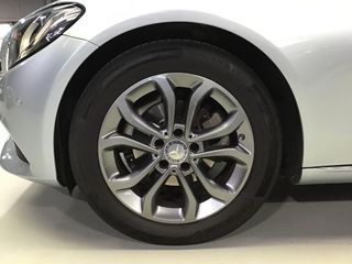 Voertuigafbeelding 12