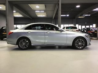 Voertuigafbeelding 7