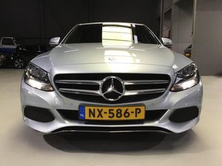 Voertuigafbeelding 9