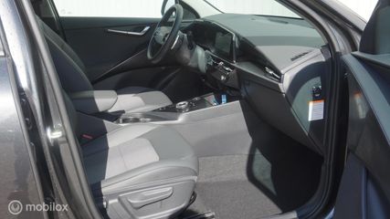 Voertuigafbeelding 12