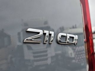 Voertuigafbeelding 13