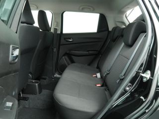 Voertuigafbeelding 8