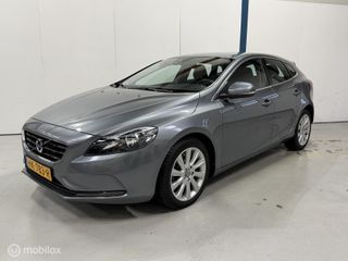 Volvo V40 - HK-783-R - Polisa Lease