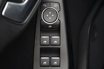 Voertuigafbeelding 9