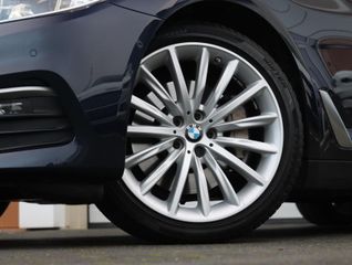 Voertuigafbeelding 9