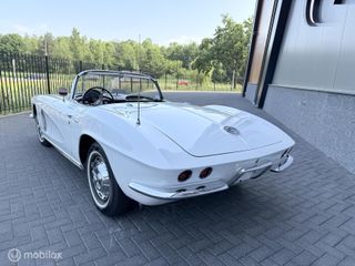 Voertuigafbeelding 9