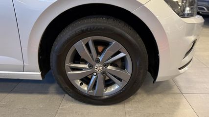 Voertuigafbeelding 18