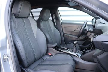 Voertuigafbeelding 19