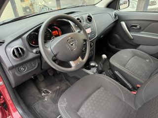 Voertuigafbeelding 5