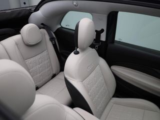 Voertuigafbeelding 31