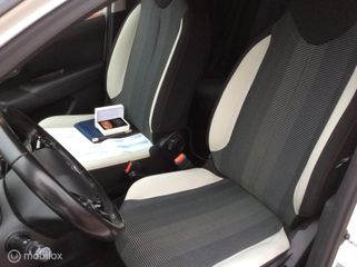 Voertuigafbeelding 18