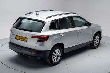 Voertuigafbeelding 12