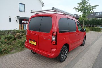 Voertuigafbeelding 5